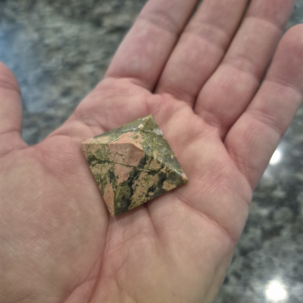 Unakite Crystal Polished Stone Pyramid Sm #1 New - Picture 9 of 9